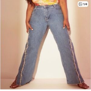 PrettyLittleThing Split hem denim